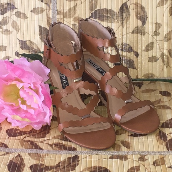 XOXO Shoes - XOXO Wedge Sandals